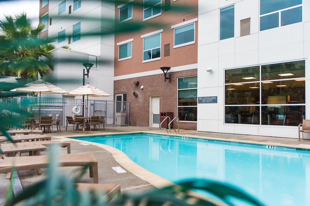 Отель Hyatt House Irvine/John Wayne Airport Экстерьер фото